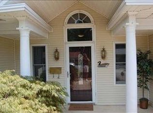 424 Sproles Ave E, Greenwood, SC 29649