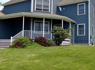 82 Red Glen Rd, Middletown, CT 06457