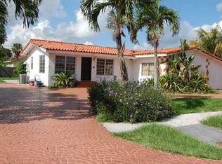 10390 SW 27th St, Miami, FL 33165