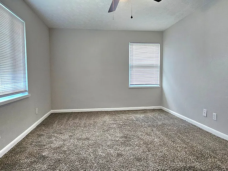 Maples Townhomes — Photo 49
