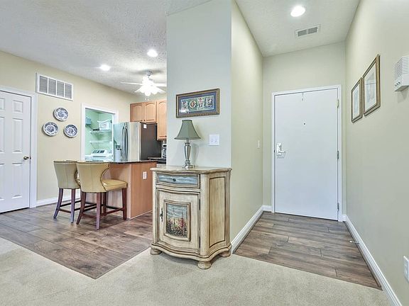 3rd image of 8033 Pinnacle Point Dr APT 103