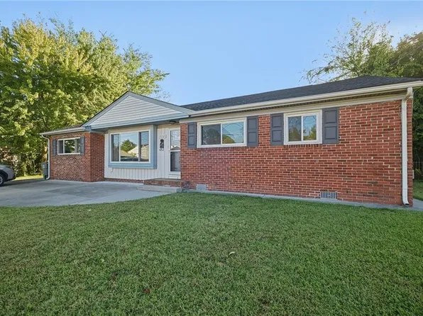 7712 Bergen St, Norfolk, VA 23518