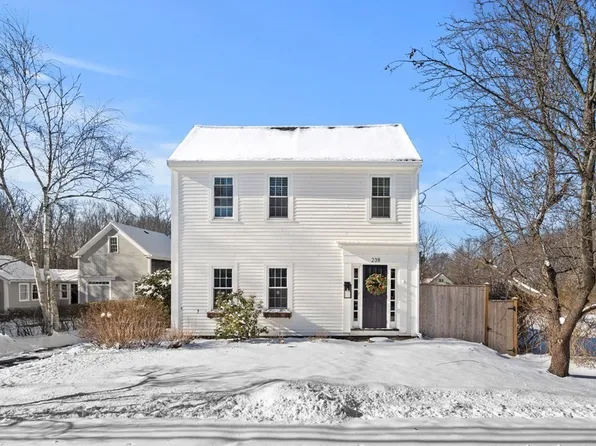 238 Main St, West Newbury, MA 01985