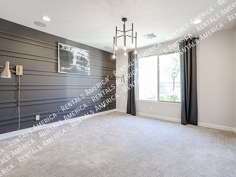8817 W Luke Ave — Photo 31