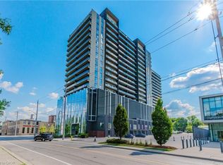 15 Glebe St #1313, Cambridge, ON