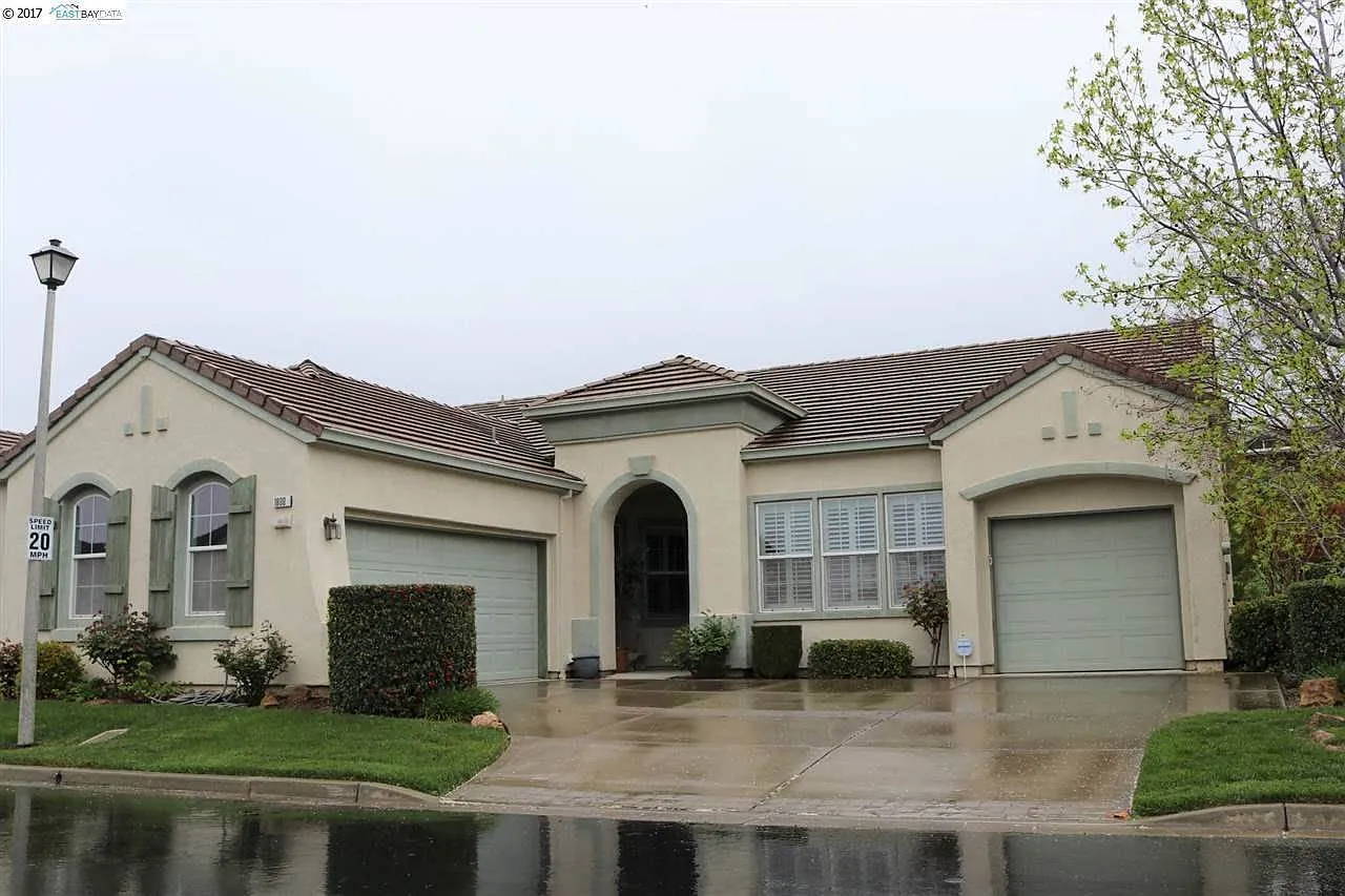 1800 Kent Dr photo 1