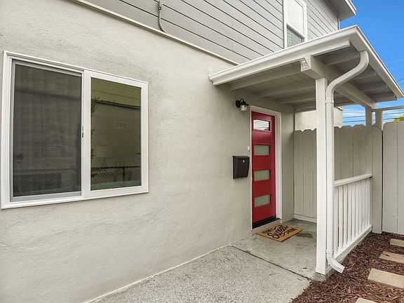 4th image of 11 San Felipe Ave
