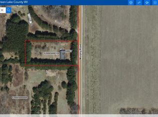 N9667 Murphy Rd, Neshkoro, WI 54960