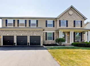 1220 Pine Tree Dr, Lake Villa, IL 60046