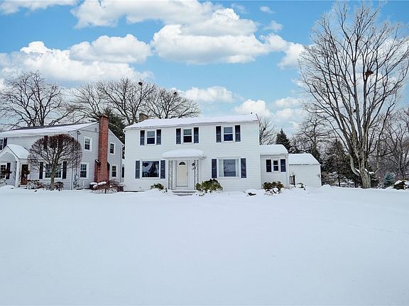 4th image of 139 Baycrest Dr