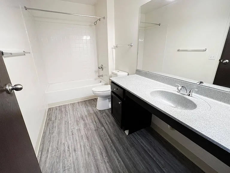 Quail Meadow Apartments — Photo 42