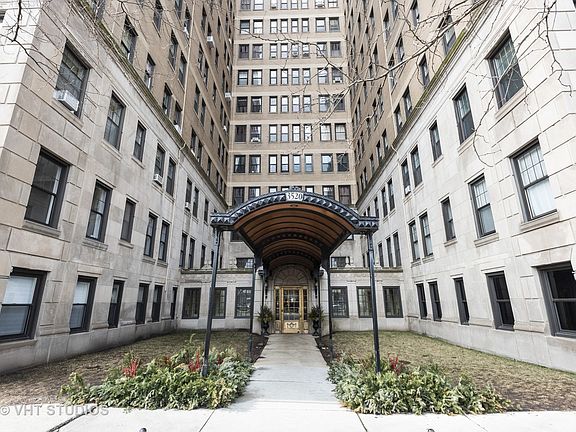 2nd image of 3520 N Lake Shore Dr APT 2K