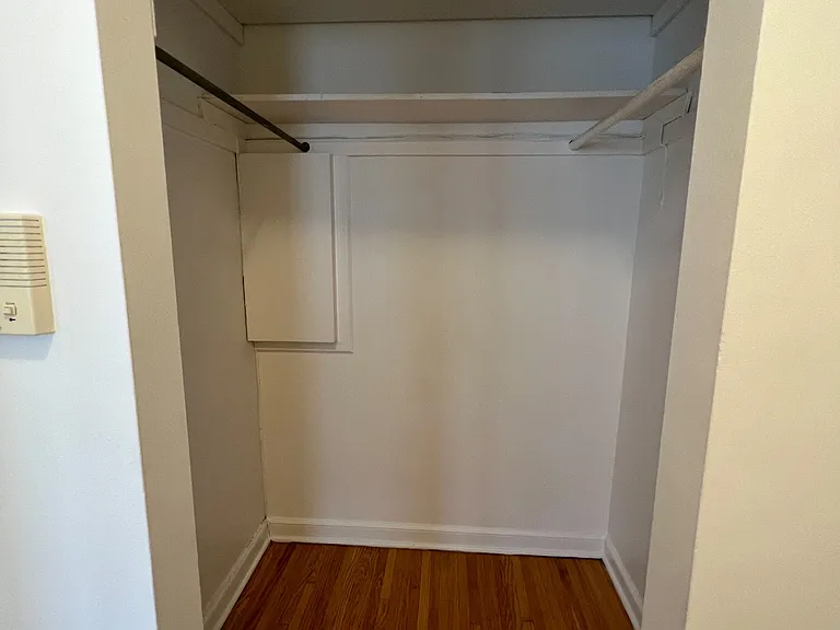 Stevens Square Apartments — Photo 69