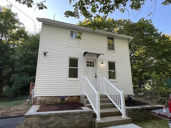 46 Morgan St, Pawcatuck, CT 06379