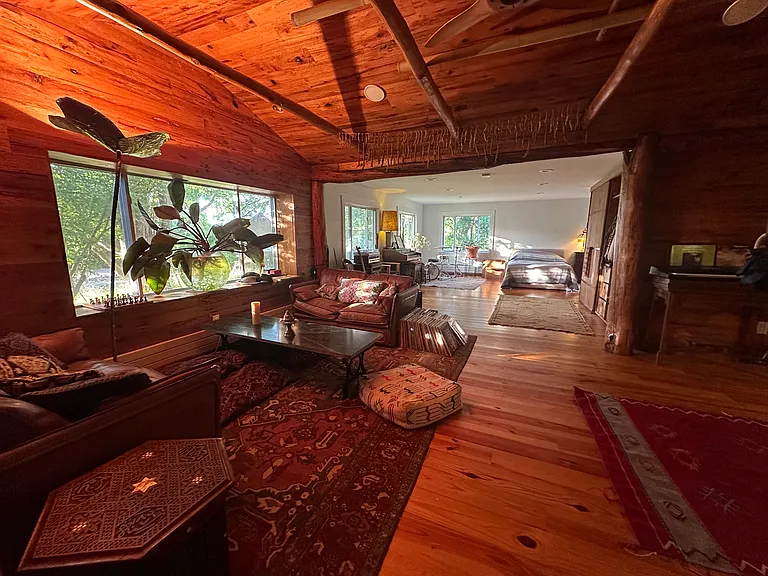 5 Snyder Hill Ct — Photo 2