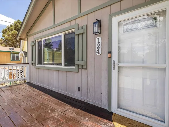 124 Wabash Ln, Sugarloaf, CA 92386