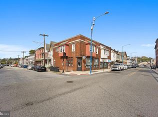 32 Gay St, Phoenixville, PA 19460