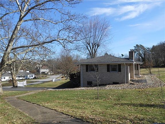2nd image of 57 S Old Oak Dr
