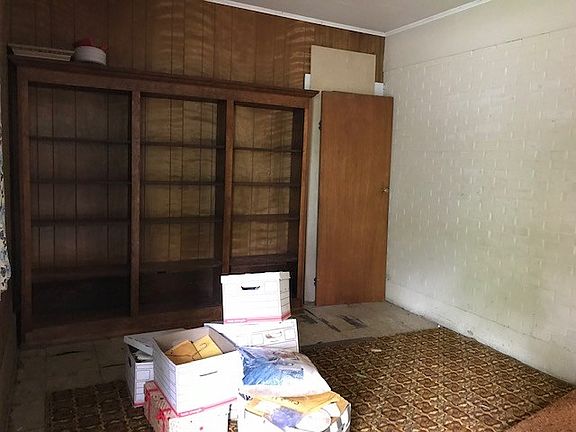 5th image of 108 E Shore Dr