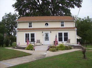 703 N Ely St, Carrollton, MO 64633