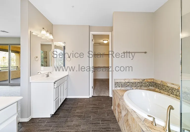 888 N Imperial Pl — Photo 24