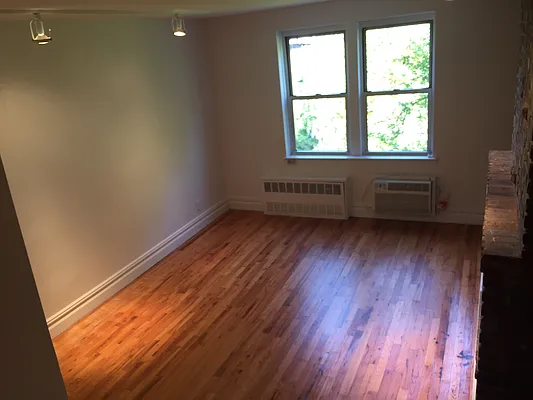 Rented by Westminster Management | media 33