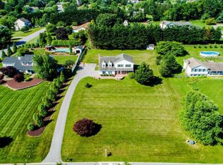 781 Four Seasons Rd, Westminster, MD 21157