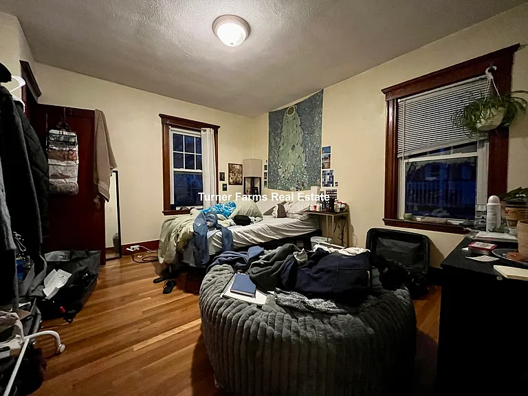 158 W Adams St #2 — Photo 17