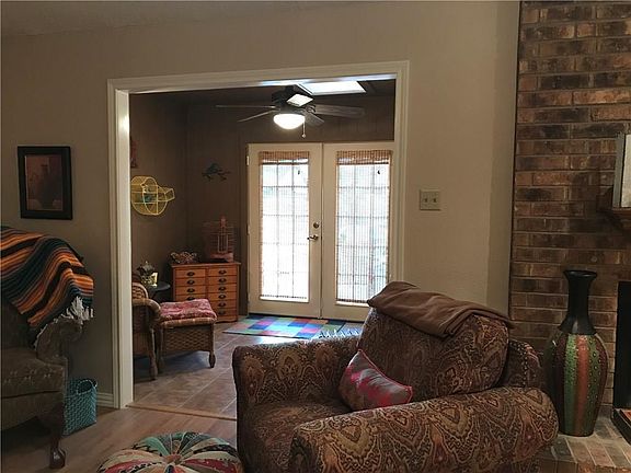 5th image of 3709 Lofland Ln