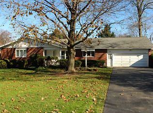 80 Coniston Dr, Rochester, NY 14610