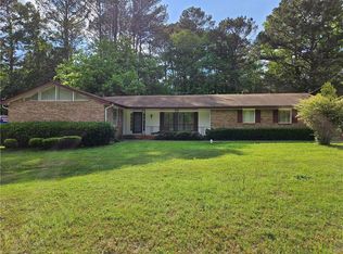 417 Ohern Ct, Stone Mountain, GA 30088