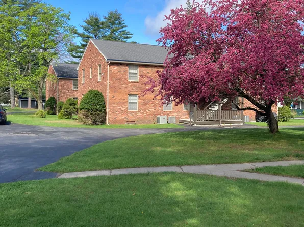 302 Kenwood Ave APT 3, Delmar, NY 12054