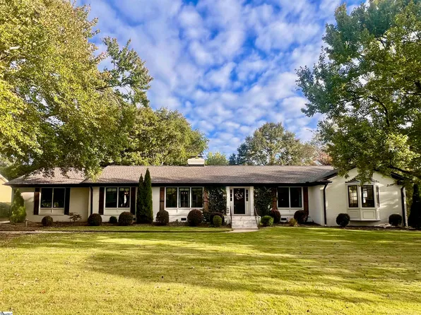 313 Hillsborough Dr, Greenville, SC 29615