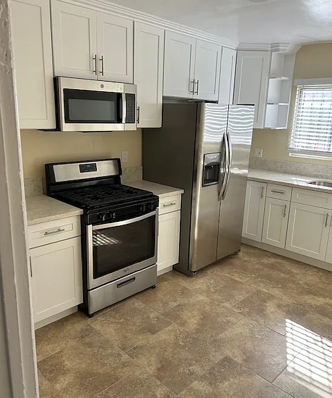 636 E Imperial Hwy #1 — Photo 2