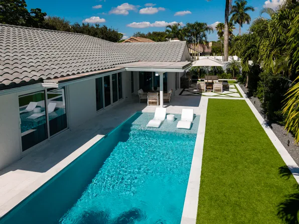 2710 NW 27th Avenue, Boca Raton, FL 33434