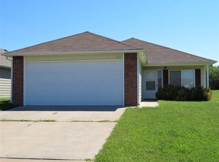 2702 E Conquest St, Wichita, KS 67219