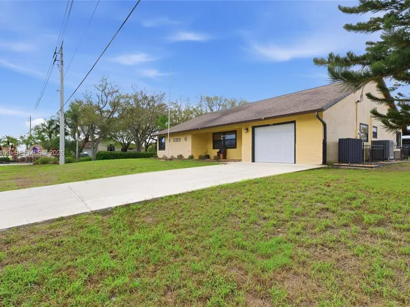 2580 SW Bayshore Blvd, Port Saint Lucie, FL 34984