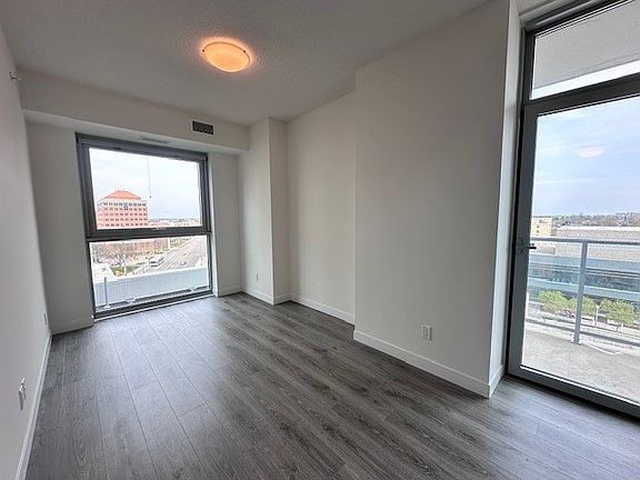 3rd image of 60 Frederick St #702