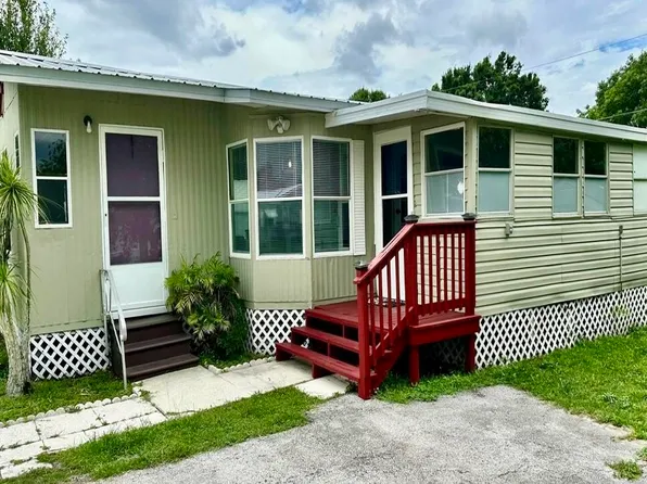 1248 Chobee Street, Okeechobee, FL 34974