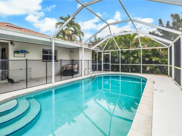 618 109th AVE N, NAPLES, FL 34108
