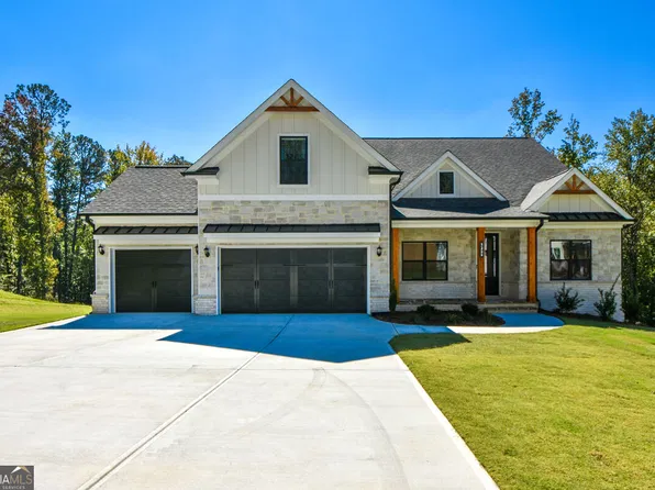 8255 Crooked Creek Dr, Cumming, GA 30028