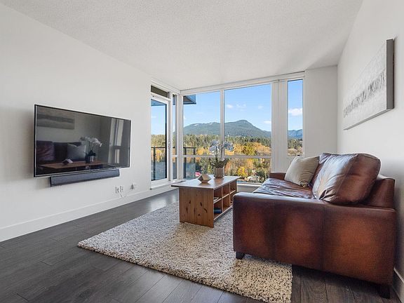2nd image of 1550 Fern St #1401