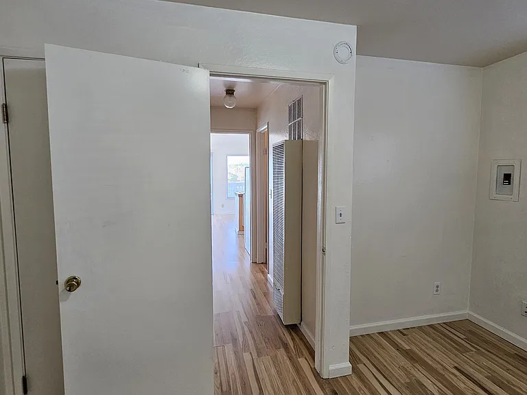 1114 E Cliff Dr #6 — Photo 14