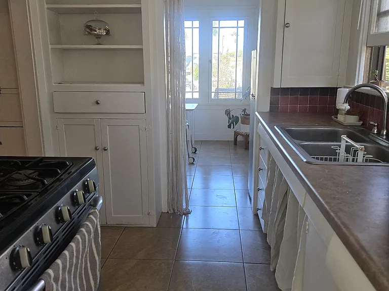 833 Belmont Ave — Photo 11