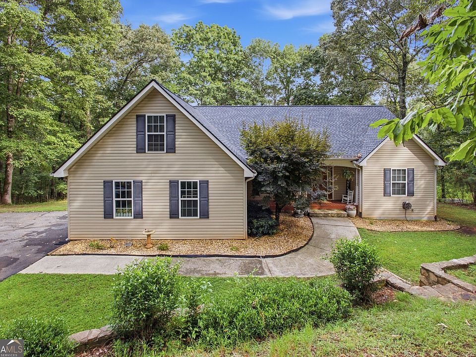 1st image of 192 Sweetbriar Dr