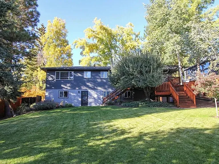 6716 Amber Ave — Photo 14