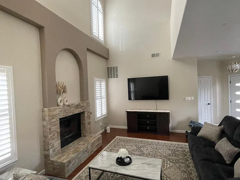 7320 Peregrine Rd NE — Photo 22