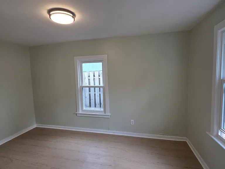 1008 George St #1 — Photo 6