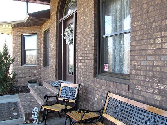 4th image of 10174 Veto Rd