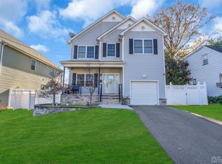 107 Lockwood Ave, Woodbridge, NJ